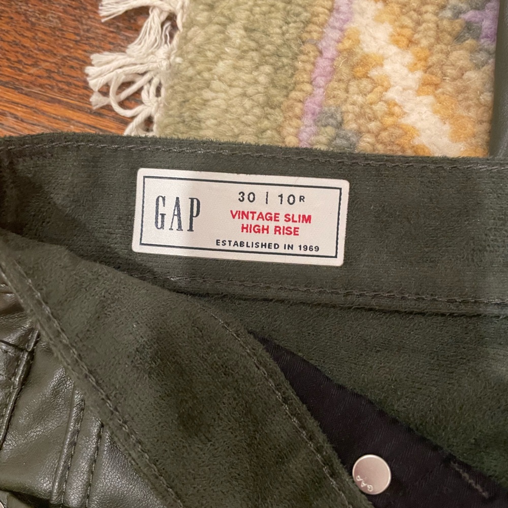 GAP Olive High Rise Slim Pants